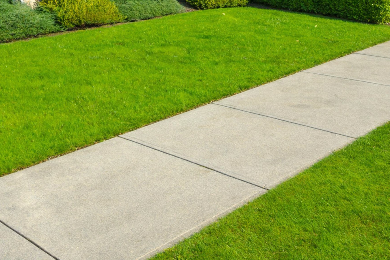 Concrete sidewalk building